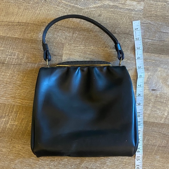 Vintage Black Leather Handbag - Picture 6 of 9